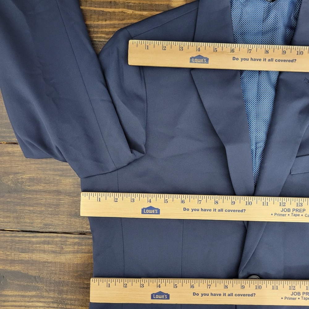 Haggar Men's Active Series Blazer Navy Blue Polyester Two Button 38R Tailored - Picture 2 of 16